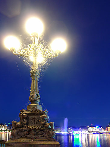 Foto Laterne und Binnenalster - Hamburg