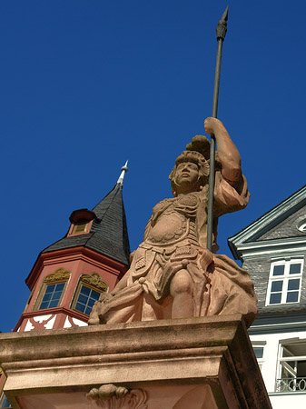 Statue auf dem Samstagsberg Fotos