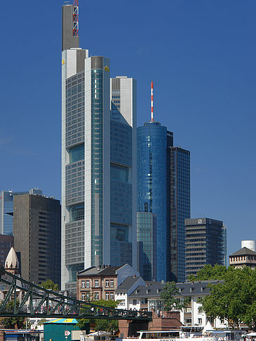 Commerzbank mit Maintower Foto 