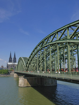 Fotos Hohenzollernbrücke am Kölner Dom | Köln