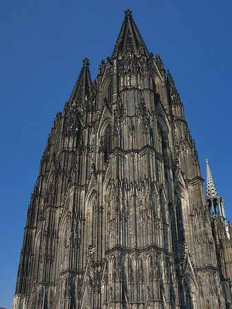 Foto Südwestseite des Kölner Doms - Köln