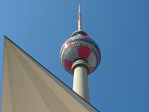 Foto Fernsehturm mit Ecke