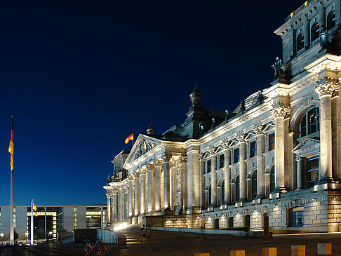 Fotos Reichstag bei Nacht