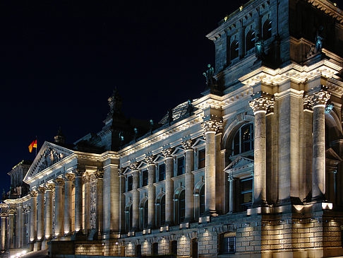 Reichstag bei Nacht Fotos