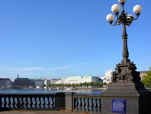 Lombardbrücke Foto 