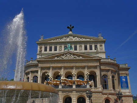 Fotos Alte Oper mit Brunnen | Frankfurt am Main