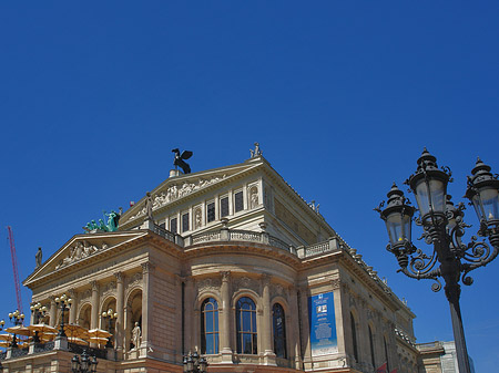 Foto Alte Oper mit Laterne - Frankfurt am Main