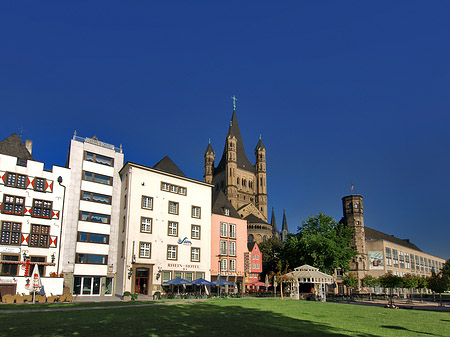 Foto Groß St Martin hinter Fischmarkt