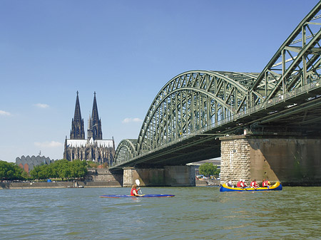 Foto Hohenzollernbrücke am Kölner Dom